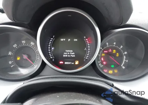 2018 Fiat 500X Pop Fwd z USA, uszkodzony, nr VIN ZFBCFXAB9JP715682